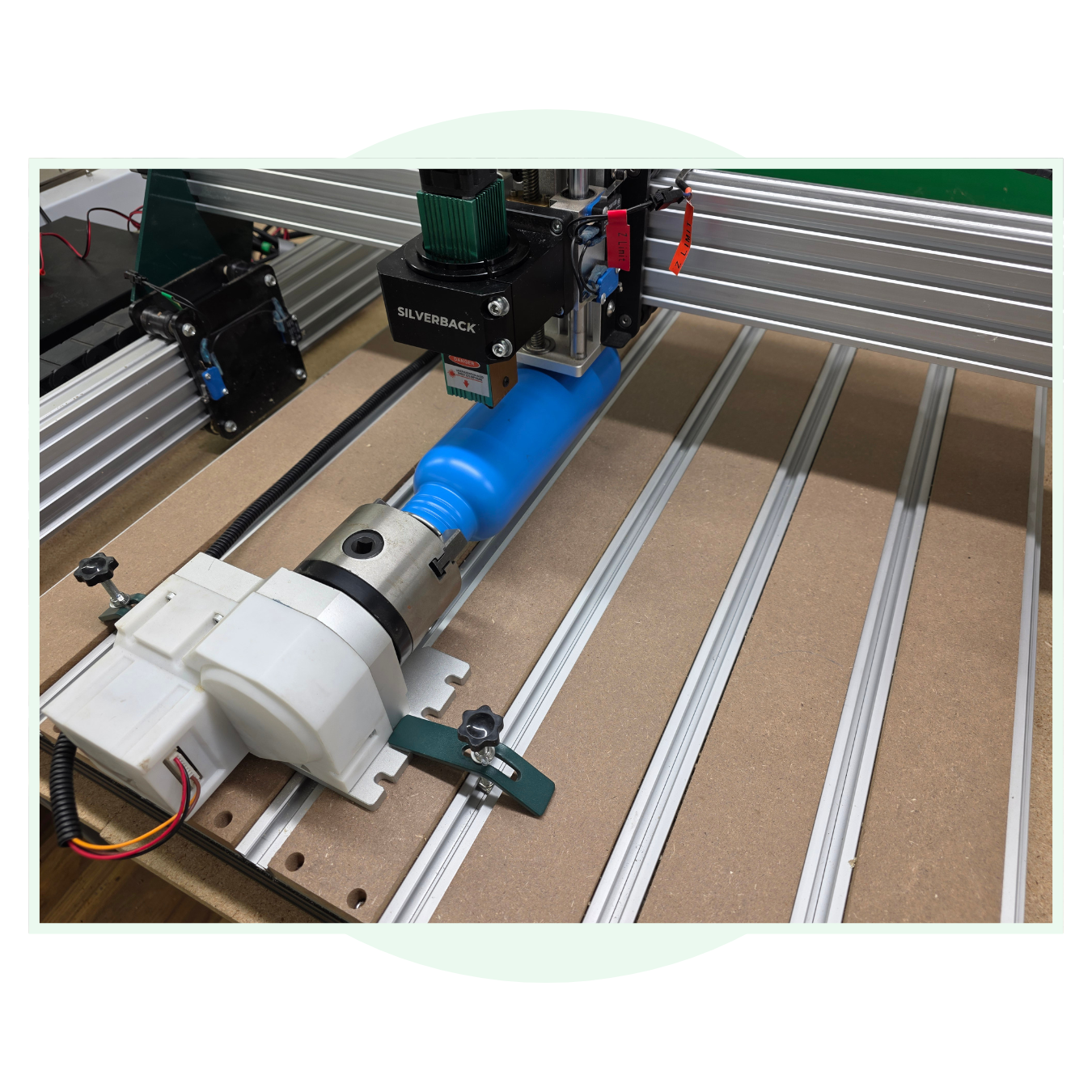 YoraHome 4th Axis Rotary Module For Carving Cylindrical Objects YoraHome 4th Axis Rotary Module For Carving Cylindrical Objects
